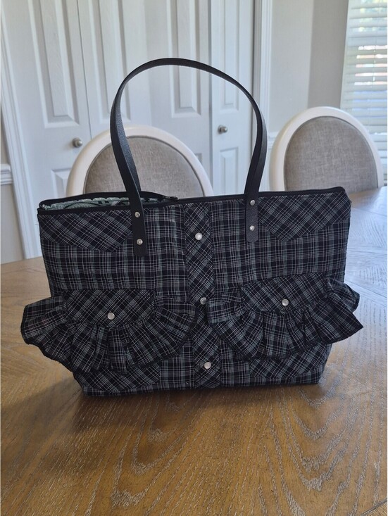 Wrangler Handbags - Handmade Wrangler Women's Black Plaid Tote Bag with Ruffle Pockets